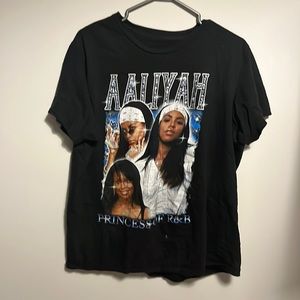Vintage Tee “Aaliyah”